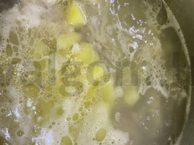 Daržovių sriuba su kiauliena ant kaulo ir baklažanais Žingsnis 6