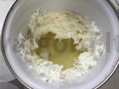 Suflė tortui „Paukščių pienas“ Žingsnis 2