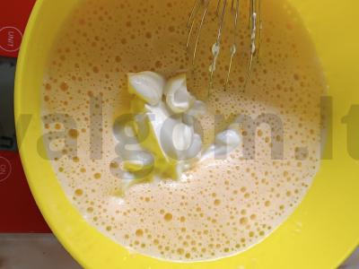 Obuolių pyragas su grietine Žingsnis 2