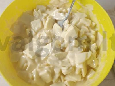 Obuolių pyragas su grietine Žingsnis 4