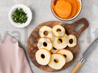 Saldžiosios bulvės su obuoliais ant grotelių Žingsnis 2