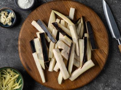 Sūrio baklažanai Žingsnis 1