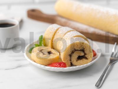 Biskvitinis ritinys su aguonomis pagrindine nuotrauka