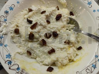 Sūrio blynai su datulėmis orkaitėje Žingsnis 3