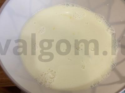 Blynai su cukraus pakaitalu ir ryžių miltais Žingsnis 1