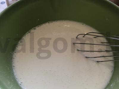 Kefyro pyragas su riešutais Žingsnis 2