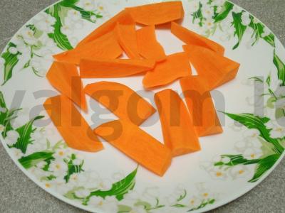 Anties filė, kepta su brokoliais, batatais ir provanso žolelėmis Žingsnis 1