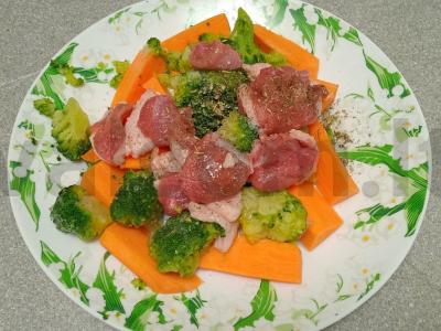 Anties filė, kepta su brokoliais, batatais ir provanso žolelėmis Žingsnis 4