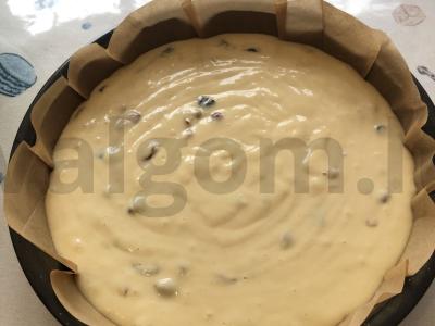 Kefyro pyragas su riešutais Žingsnis 9