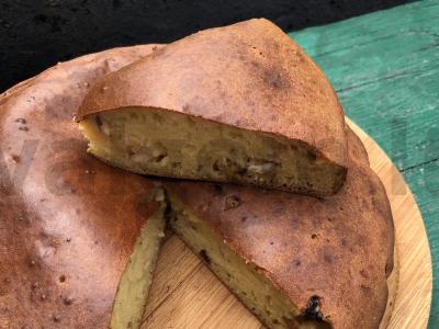 Kefyro pyragas su riešutais pagrindine nuotrauka