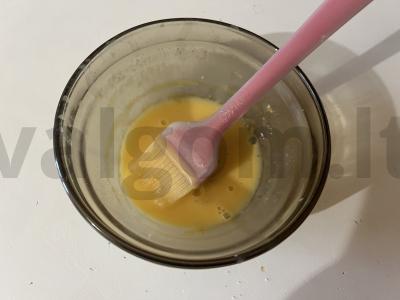 Sluoksniuoti pyragėliai orkaitėje su obuolių įdaru Žingsnis 14