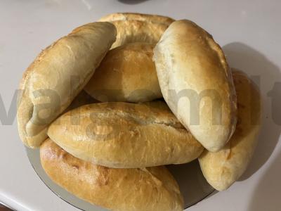 Sluoksniuoti pyragėliai orkaitėje su obuolių įdaru pagrindine nuotrauka