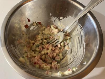 Porcijų daržovių salotas ant krekerių Žingsnis 13