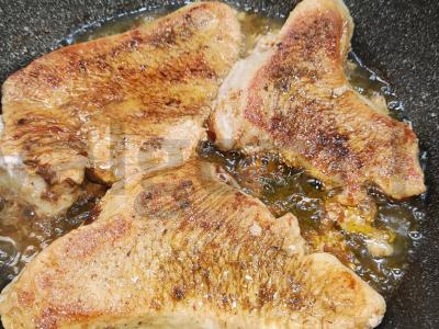 Keptas kalakutienos steikas su aštria adžika Žingsnis 4