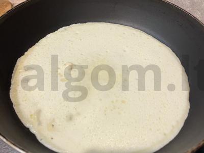 Įdaryti blynai su kumpiu ir sūriu Žingsnis 2