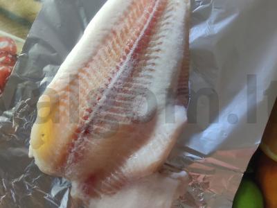 Tilapija su pomidorų pasta ir menkių ikrais Žingsnis 1