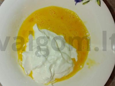 Kukurūzų blynai su įdaru Žingsnis 1