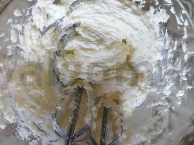 Varškės pyragas su nektarinais Žingsnis 1