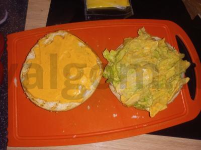 Mėsainis su jautienos kotletu Žingsnis 4