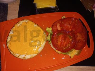 Mėsainis su jautienos kotletu Žingsnis 6