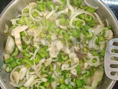 Midijų plovas vakarienei Žingsnis 5