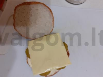 Mėsainis su jautienos kotletu Žingsnis 6