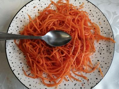 Salotos su jūros kopūstais ir morkomis Žingsnis 5