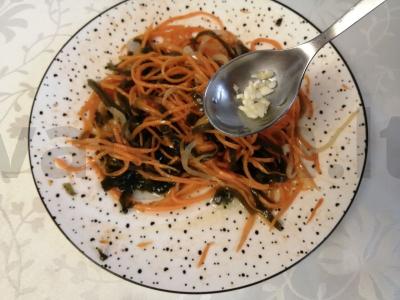 Salotos su jūros kopūstais ir morkomis Žingsnis 9