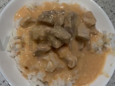 Mėsos padažas prie garnyro pagrindine nuotrauka