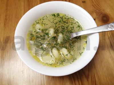 Sriuba su perlų kruopomis ir makaronais pagrindine nuotrauka