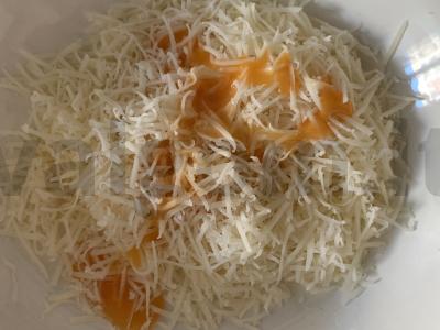 Koldūnai su sūriu vakarienei Žingsnis 1