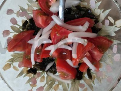 Greitas salotas su jūros kopūstais ir pomidoru Žingsnis 3