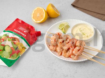Krevetės su citrusiniais vaisiais ir majonezu pagrindine nuotrauka