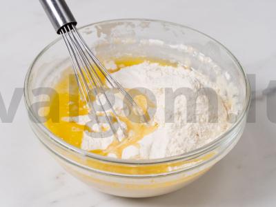 Vokietiškas pyragas su grietine ir streizeliu Žingsnis 4