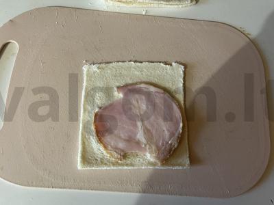 Mini ritinėliai iš tostinio duonos su įdaru Žingsnis 9