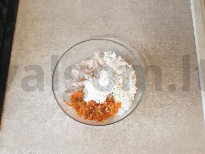 Žuvies kotletai su ryžiais padaže Žingsnis 4