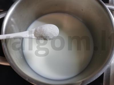 Avižinė košė su razinomis ir riešutais Žingsnis 1