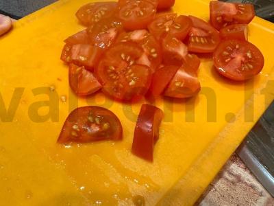 Dietinis salotas su alyvuogėmis ir alyvuogių aliejumi Žingsnis 1