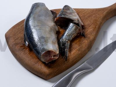 Namų silpnai sūdyta silkė Žingsnis 7