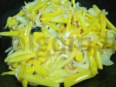 Plovas su jautiena ir geltonąja morką Žingsnis 2