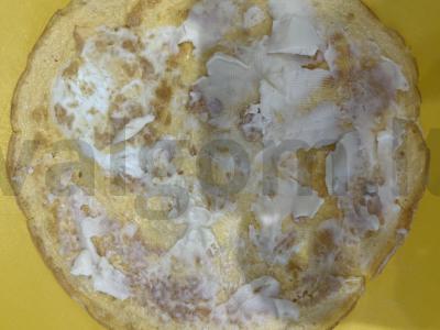 Kiaušinių ritinėlis su lydytu sūriu pusryčiams Žingsnis 10