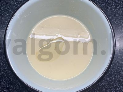 Blynai su jogurtu ir verdančiu vandeniu Žingsnis 4