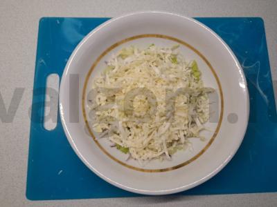 Krisčiai daržovių salotos su grietine ir citrinos žievele Žingsnis 3