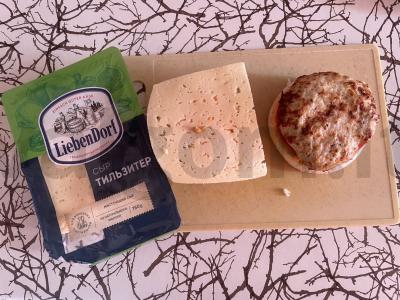 Kvapnus burgeris su tilziter sūriu Žingsnis 4