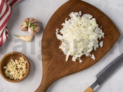 Lobio su graikiniais riešutais Žingsnis 2