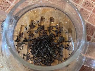 Arbata su mandarinų ir apelsinų žievele Žingsnis 1