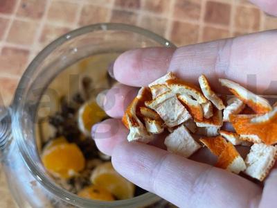 Arbata su mandarinų ir apelsinų žievele Žingsnis 3