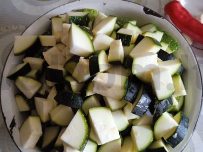 Cukinijų adžika Žingsnis 1