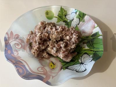 Sultingi trikampiai iš paruoštų paplotėlių su faršu Žingsnis 1