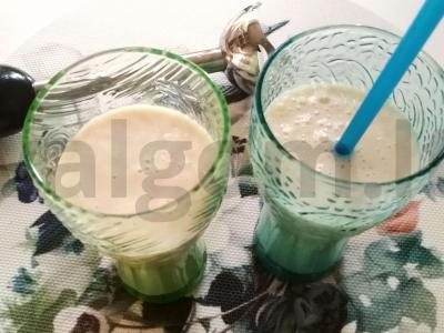 Bananų smūgis pagrindine nuotrauka